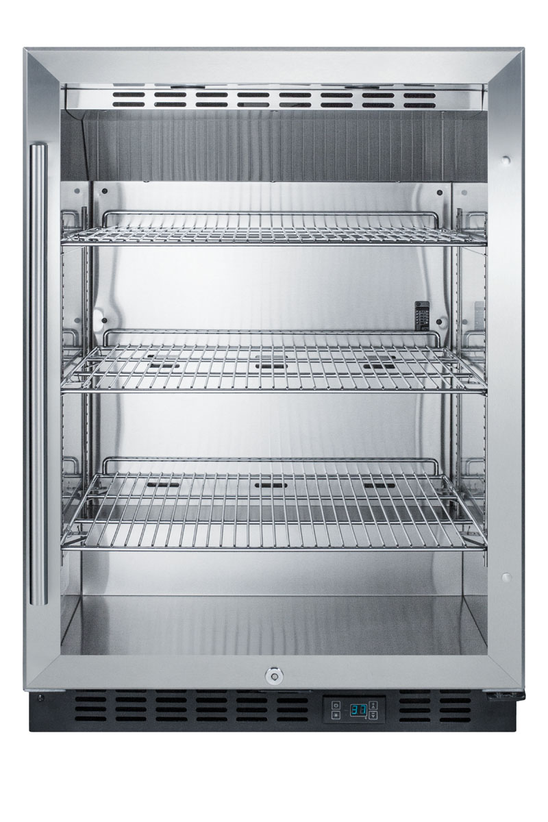 Built-in undercounter commercial beverage center w/SS interior, lock, and digital thermostat